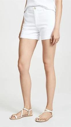 Brand new ⌛ AG Caden Shorts White ????