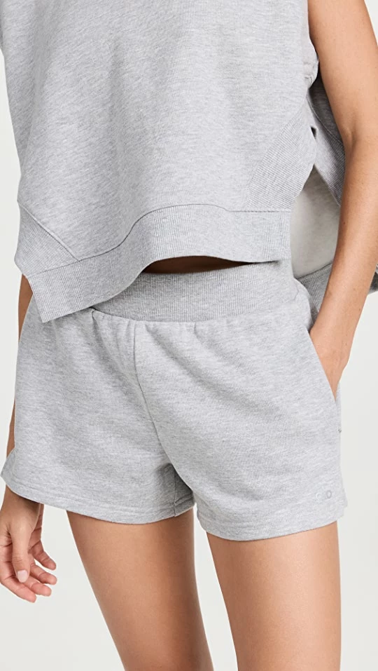Flash Sale ???? Alo Yoga High Waist Headliner Shorts Athletic Heather Grey ???? 3 Flash Sale ???? Alo Yoga High Waist Headliner Shorts Athletic Heather Grey ????