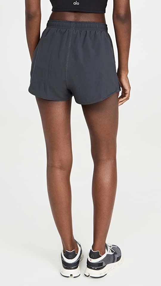 Budget ✨ Alo Yoga Stride Shorts Anthracite ???? 4 Budget ✨ Alo Yoga Stride Shorts Anthracite ???? - Image 2