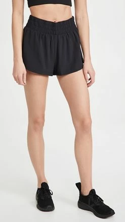 Cheap ???? Varley Kallin Run Shorts Black ✔️